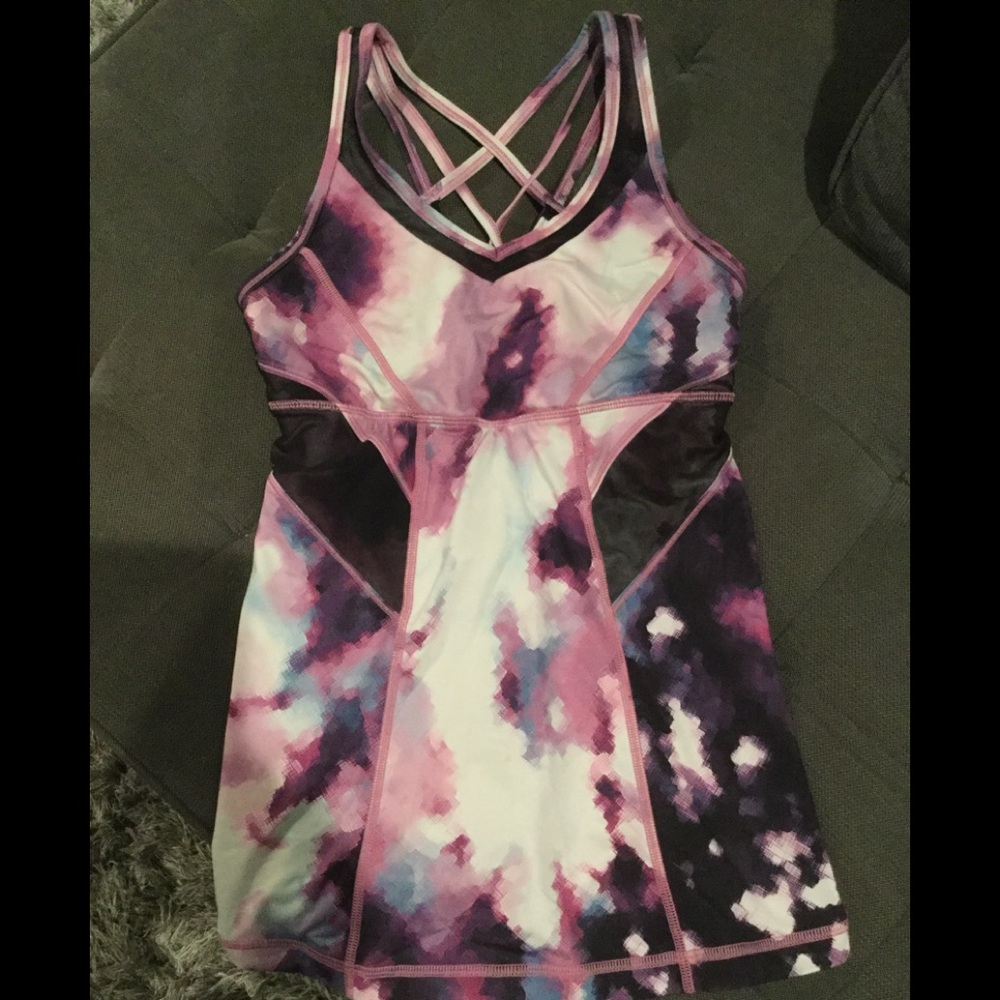 Lululemon top.  Great condition.  Size 4